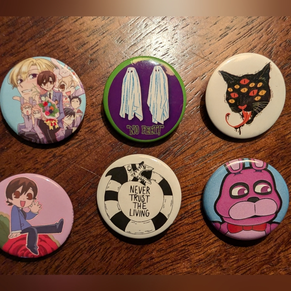 Set of 6 Buttons - Beetlejuice, FNAF, Ouran High School Host Club, & Black Cat